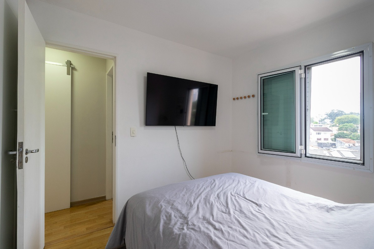 Apartamento à venda com 2 quartos, 62m² - Foto 7