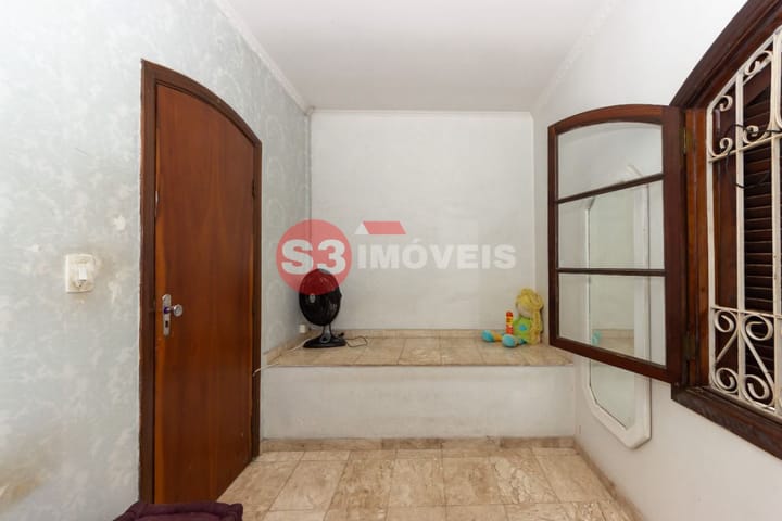 Casa à venda com 3 quartos, 215m² - Foto 15