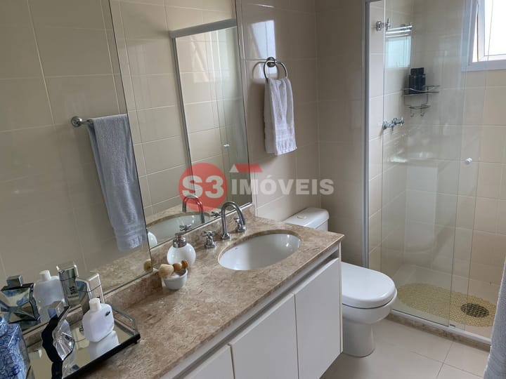 Apartamento à venda com 3 quartos, 213m² - Foto 29