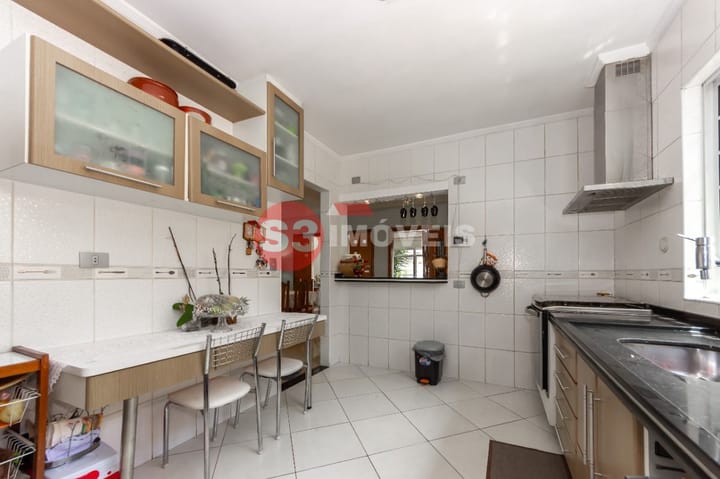 Casa à venda com 4 quartos, 188m² - Foto 6