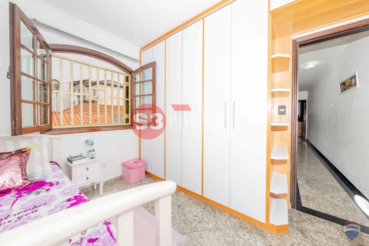 Casa à venda com 3 quartos, 173m² - Foto 14