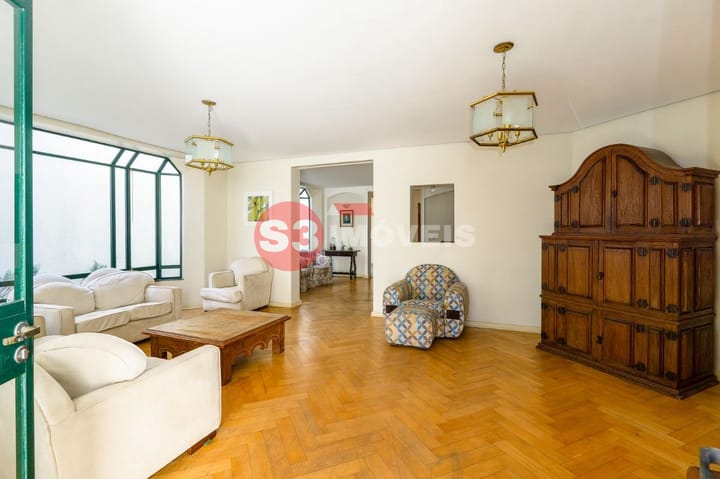 Casa à venda com 5 quartos, 288m² - Foto 15