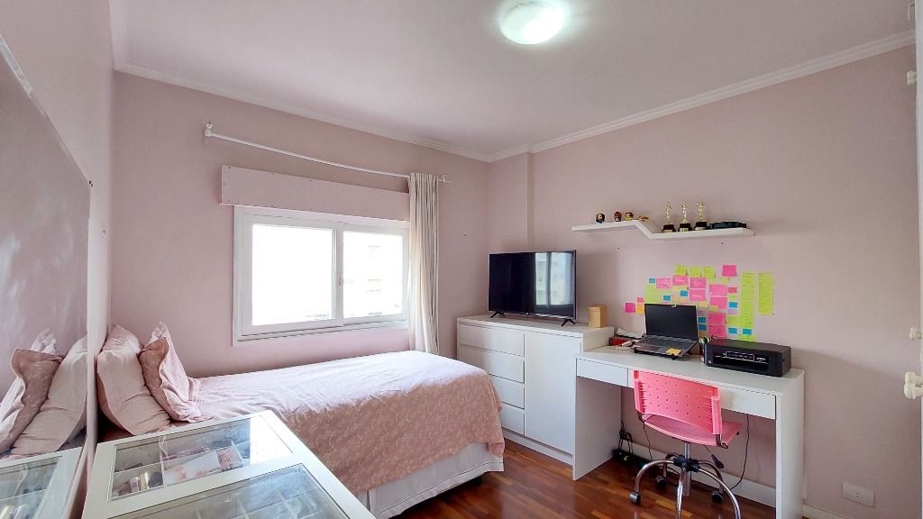 Apartamento à venda com 3 quartos, 110m² - Foto 9