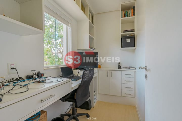 Casa de Condomínio à venda com 4 quartos, 209m² - Foto 39