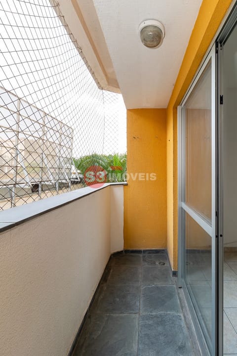 Apartamento à venda com 2 quartos, 57m² - Foto 12