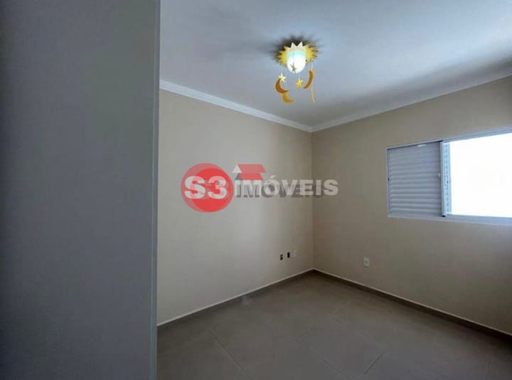 Casa à venda com 3 quartos, 101m² - Foto 14