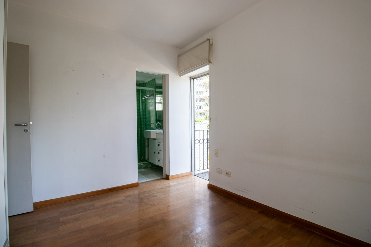 Apartamento à venda com 2 quartos, 83m² - Foto 22