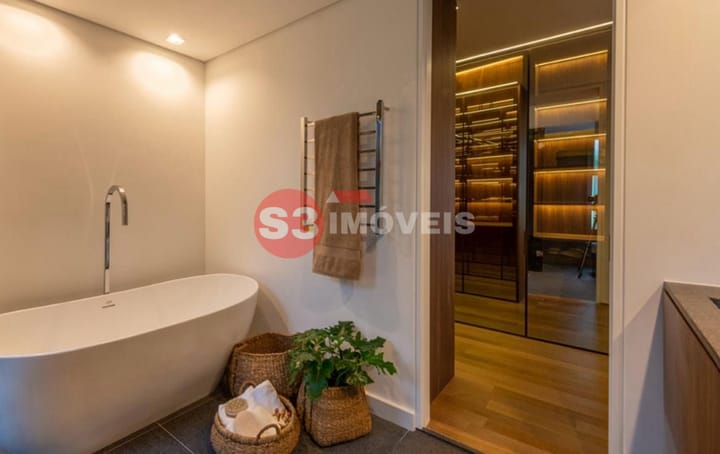 Apartamento à venda com 4 quartos, 205m² - Foto 11