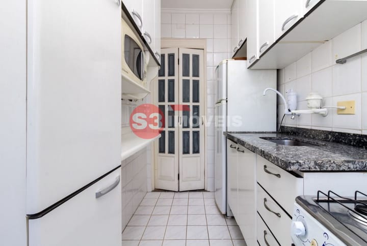 Apartamento à venda com 1 quarto, 42m² - Foto 5