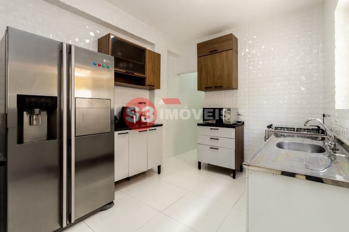 Casa à venda com 2 quartos, 140m² - Foto 6