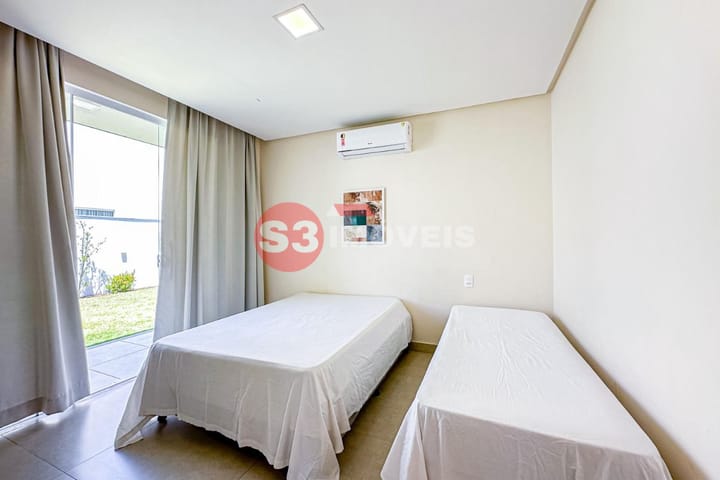 Casa de Condomínio à venda com 4 quartos, 330m² - Foto 16