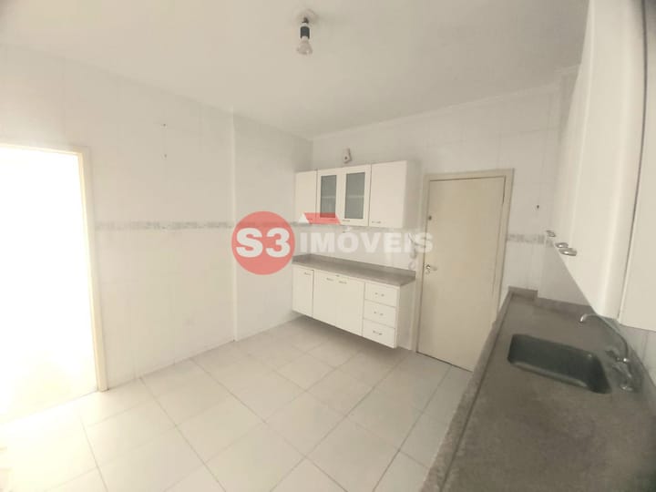 Apartamento à venda com 3 quartos, 139m² - Foto 11