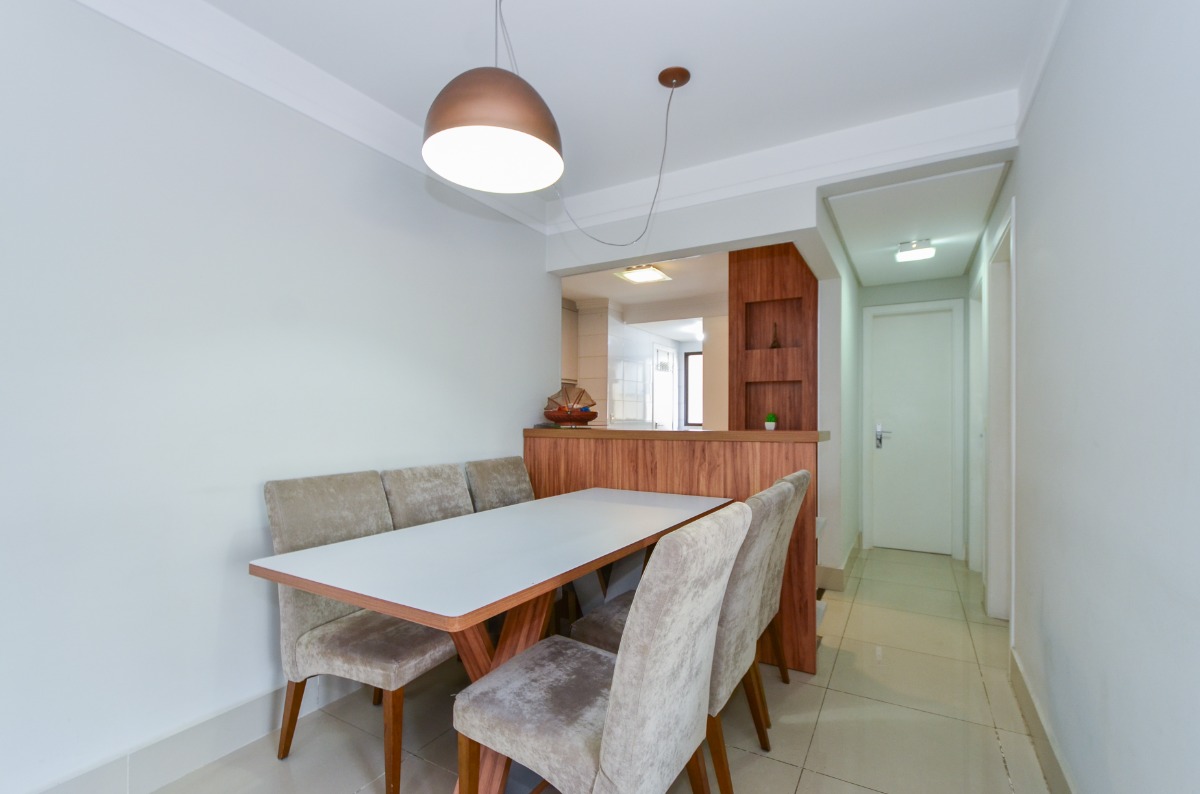 Apartamento à venda com 2 quartos, 64m² - Foto 3