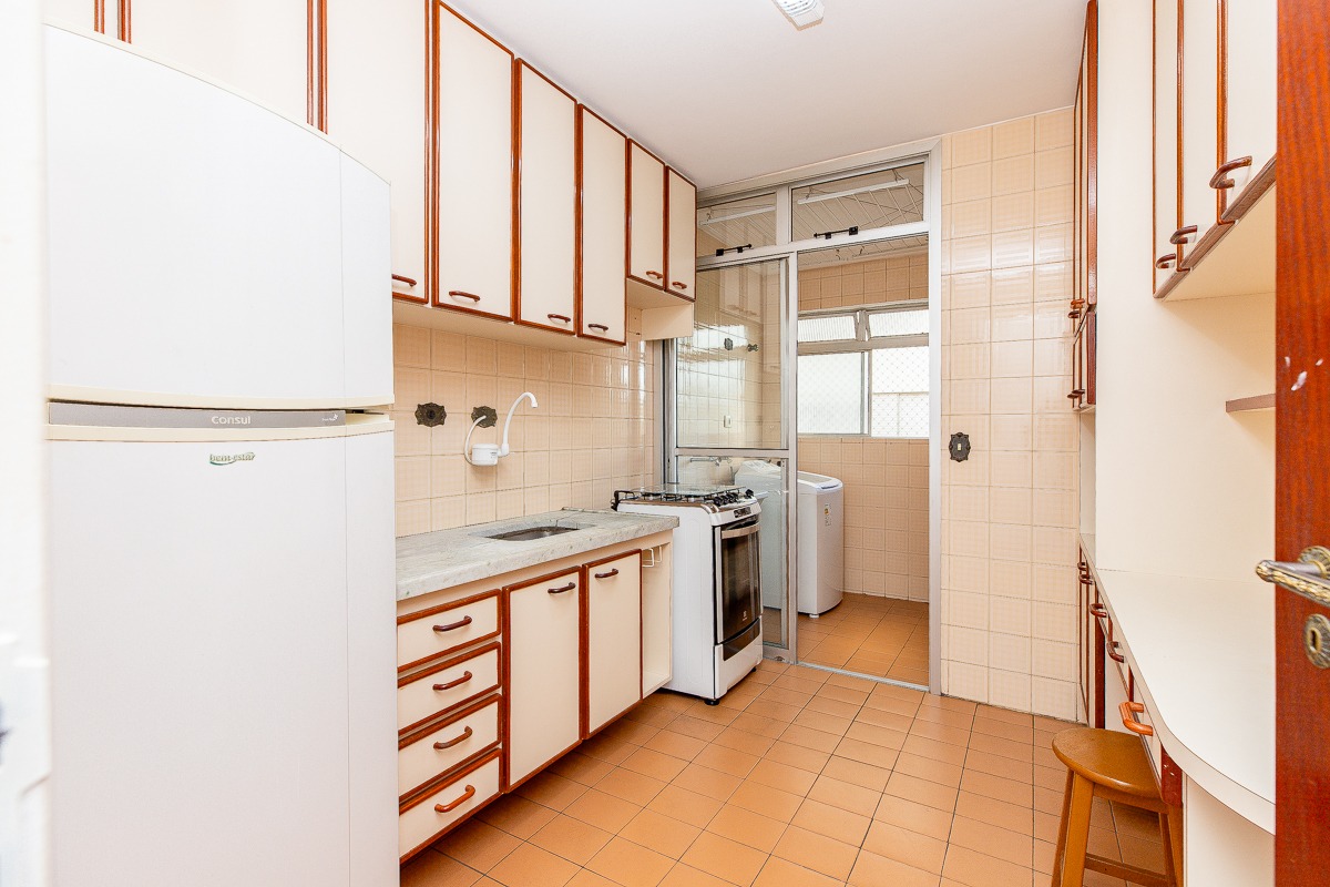 Apartamento à venda com 2 quartos, 57m² - Foto 9