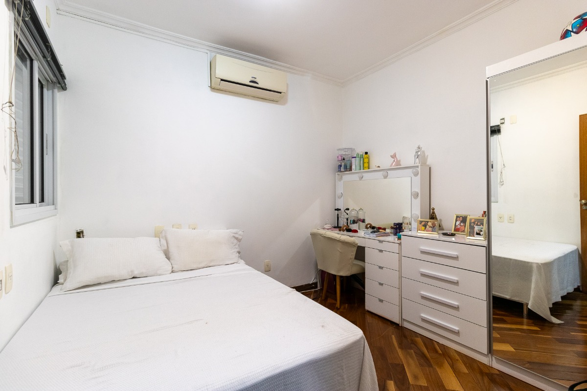 Apartamento à venda com 4 quartos, 105m² - Foto 15