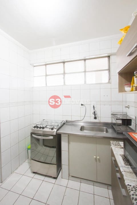 Apartamento à venda com 2 quartos, 52m² - Foto 18