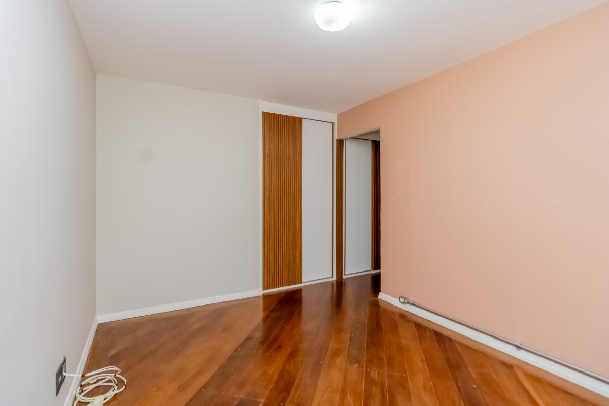 Apartamento à venda com 3 quartos, 112m² - Foto 19