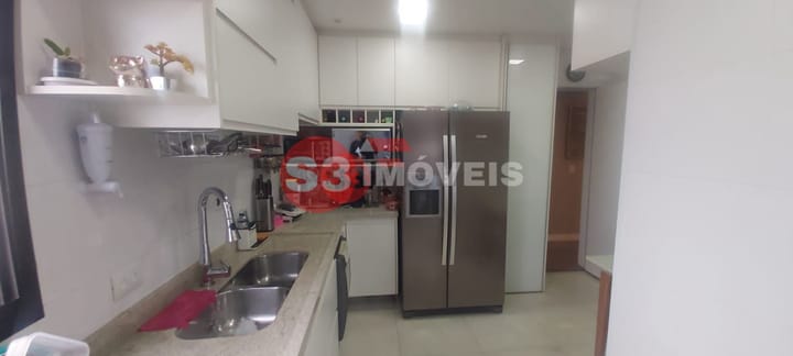 Apartamento à venda com 3 quartos, 107m² - Foto 7