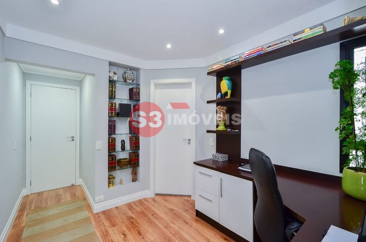 Apartamento à venda com 3 quartos, 195m² - Foto 20