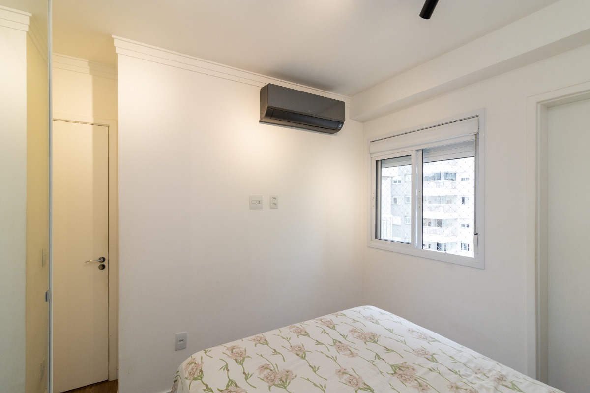 Apartamento à venda com 2 quartos, 70m² - Foto 29