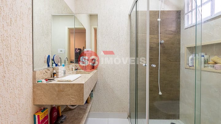 Casa à venda com 4 quartos, 300m² - Foto 57