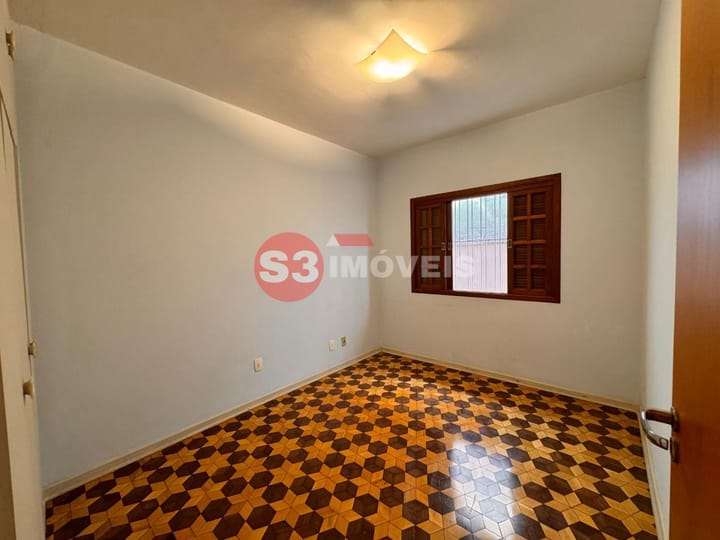 Casa à venda com 3 quartos, 178m² - Foto 7