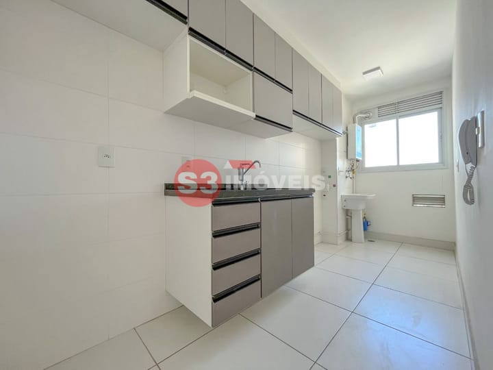 Apartamento à venda com 2 quartos, 68m² - Foto 5