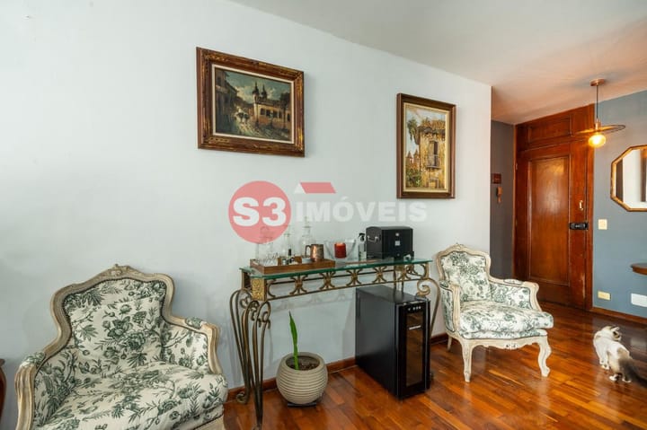 Apartamento à venda com 3 quartos, 130m² - Foto 9