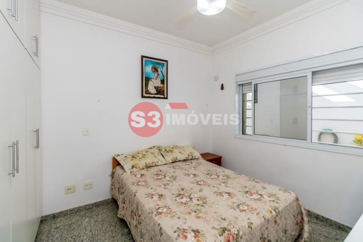 Casa à venda com 4 quartos, 265m² - Foto 15