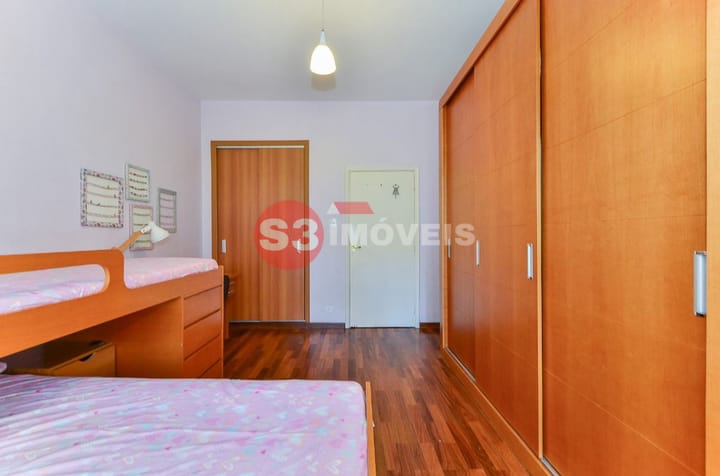 Apartamento à venda com 3 quartos, 191m² - Foto 31