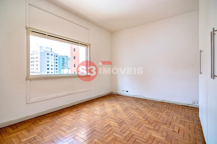 Apartamento à venda com 2 quartos, 64m² - Foto 17