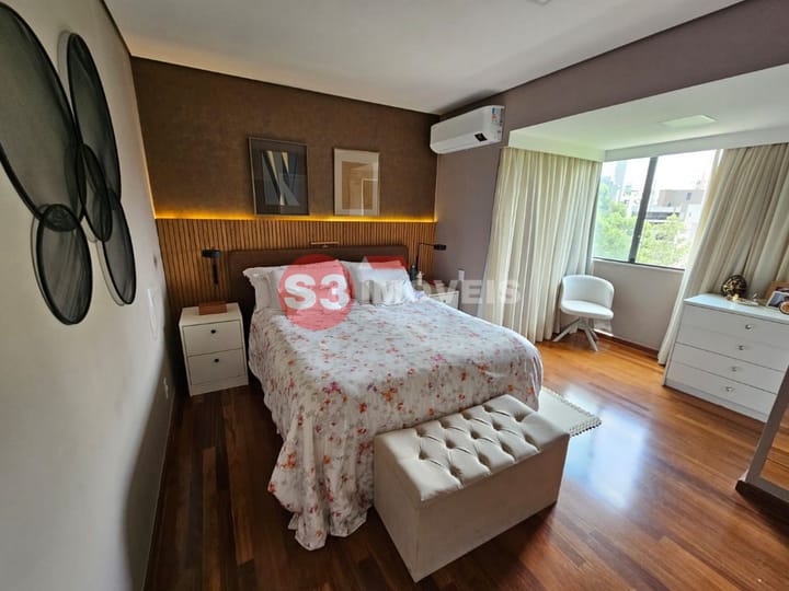 Apartamento à venda com 4 quartos, 198m² - Foto 20