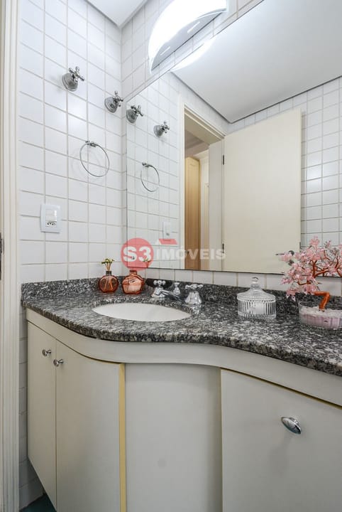 Apartamento à venda com 3 quartos, 134m² - Foto 28