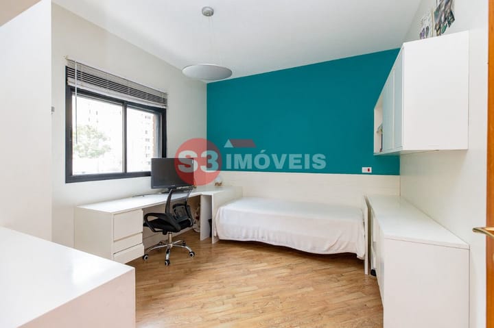 Apartamento à venda com 3 quartos, 219m² - Foto 32