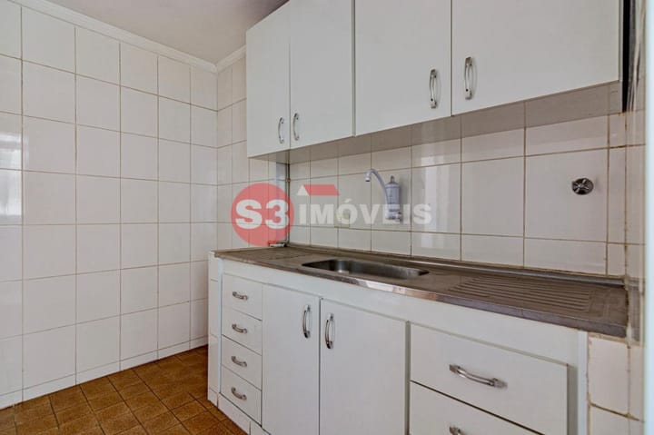 Apartamento à venda com 2 quartos, 64m² - Foto 27