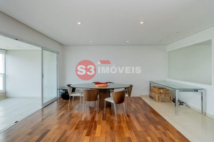 Apartamento à venda com 3 quartos, 184m² - Foto 5