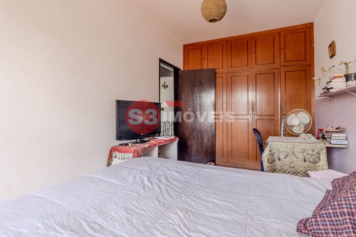 Casa à venda com 5 quartos, 200m² - Foto 51