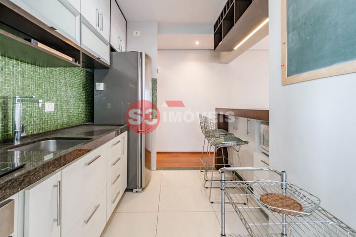 Apartamento à venda com 3 quartos, 83m² - Foto 33