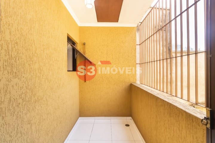 Casa à venda com 3 quartos, 380m² - Foto 35