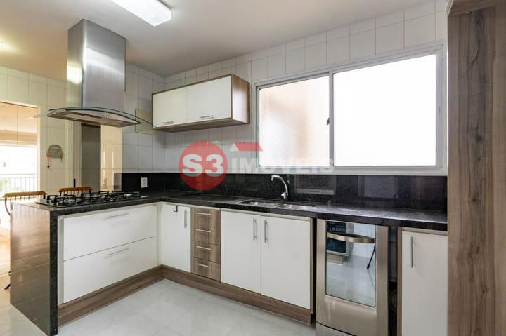 Apartamento à venda com 3 quartos, 145m² - Foto 18