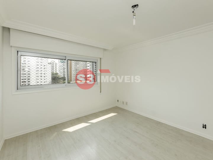 Apartamento à venda com 3 quartos, 190m² - Foto 12