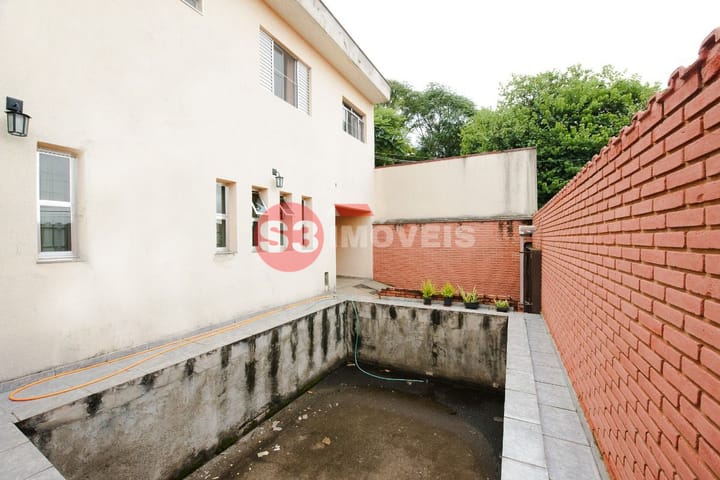 Casa à venda com 5 quartos, 310m² - Foto 34