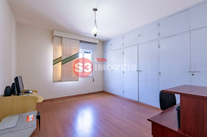 Casa à venda com 3 quartos, 217m² - Foto 29