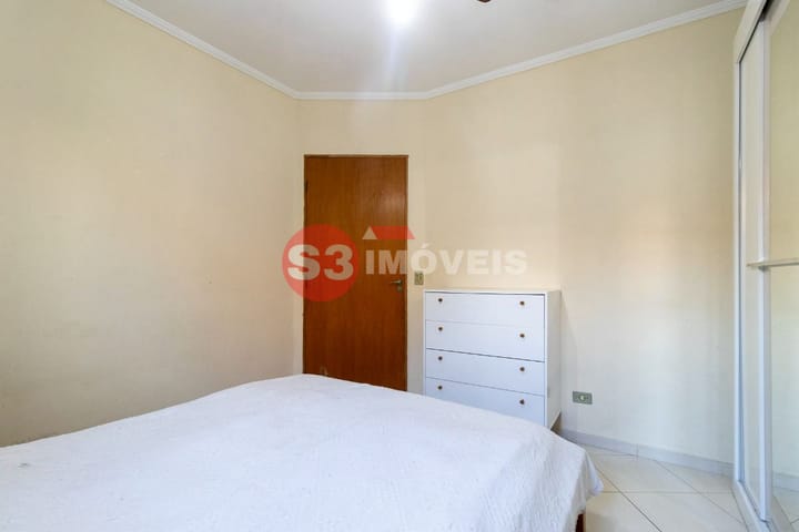 Casa à venda com 3 quartos, 184m² - Foto 16