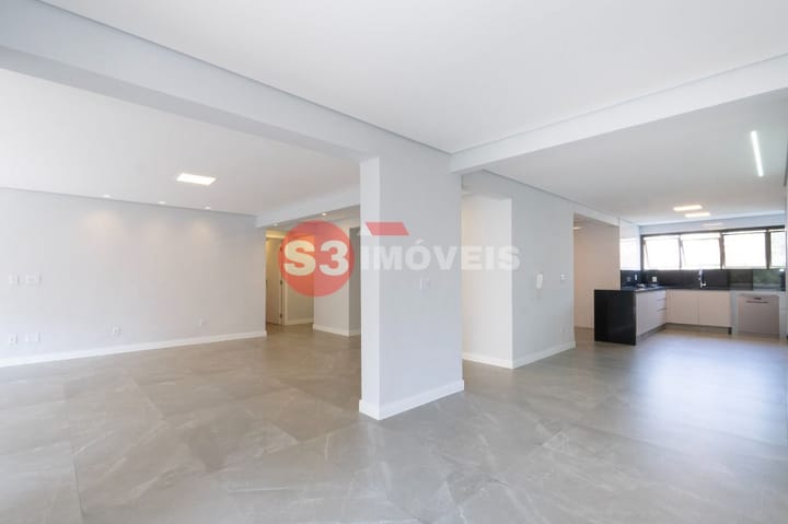 Apartamento à venda com 4 quartos, 200m² - Foto 17