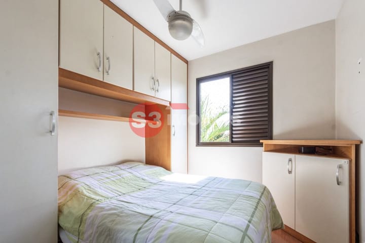 Apartamento à venda com 2 quartos, 63m² - Foto 18