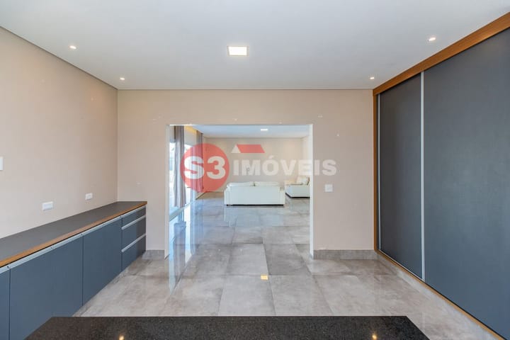 Casa à venda com 4 quartos, 900m² - Foto 16