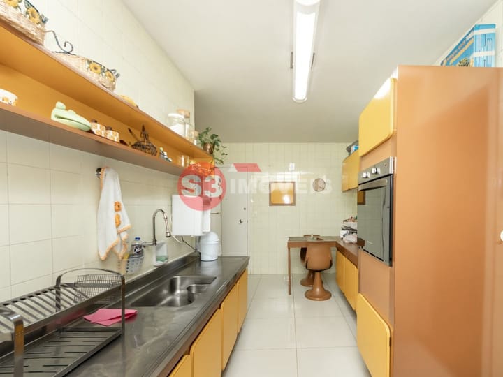 Apartamento à venda com 3 quartos, 130m² - Foto 25