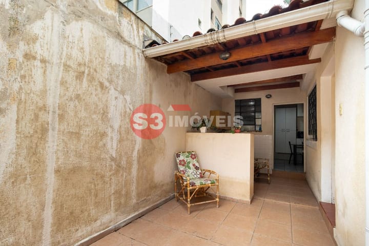 Casa à venda com 2 quartos, 140m² - Foto 13