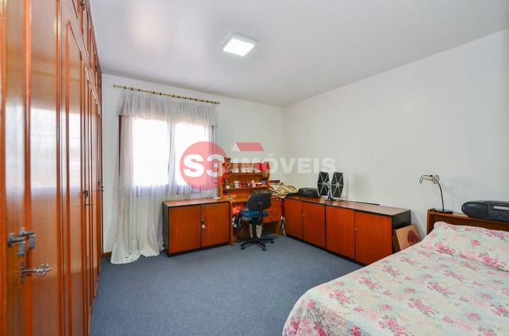 Casa à venda com 4 quartos, 450m² - Foto 25